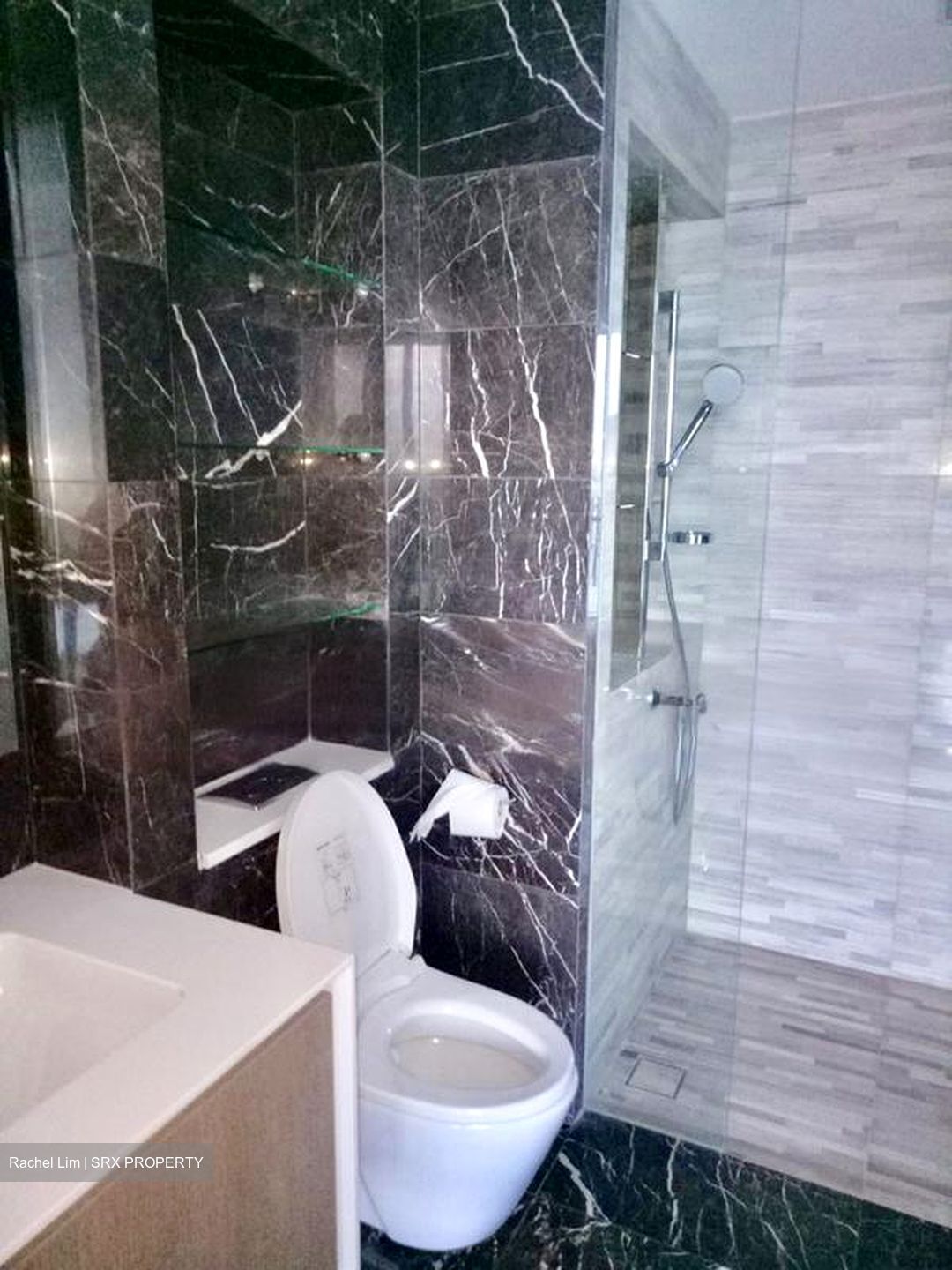 J Gateway (D22), Condominium #486349811